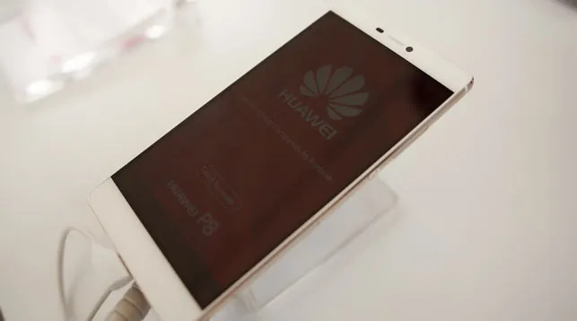 В Минске прошла презентация нового смартфона Huawei P8